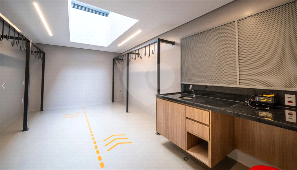 Studio Moderno e Automatizado no Jardim das Acácias: Conectividade e Conforto ao Lado do Metrô Brooklin