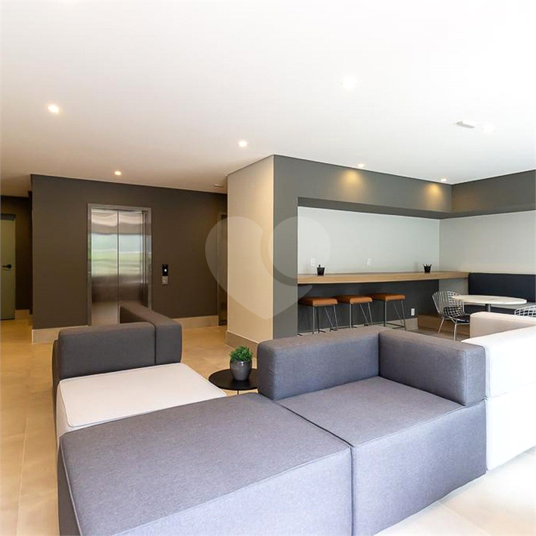 Studio Moderno e Automatizado no Jardim das Acácias: Conectividade e Conforto ao Lado do Metrô Brooklin