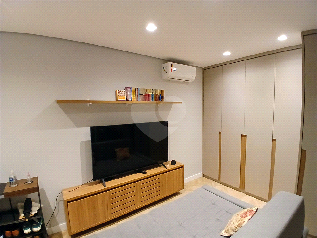 Casa em condomínio com apenas 5 unidades - privacidade e segurança