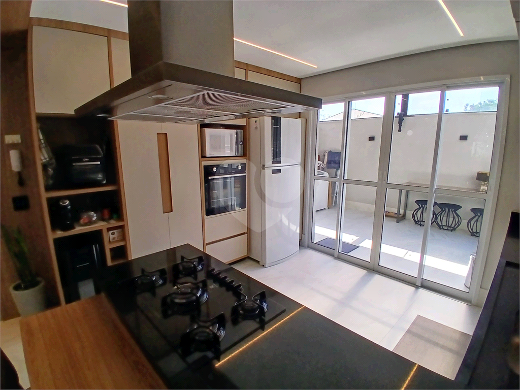 Casa em condomínio com apenas 5 unidades - privacidade e segurança