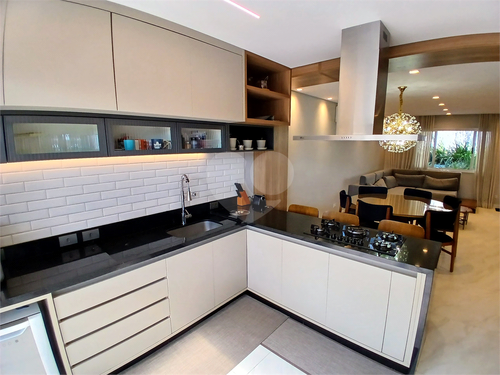 Casa em condomínio com apenas 5 unidades - privacidade e segurança