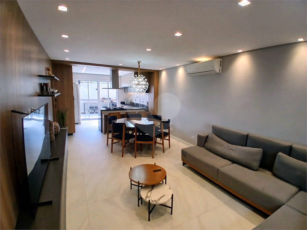 Casa em condomínio com apenas 5 unidades - privacidade e segurança