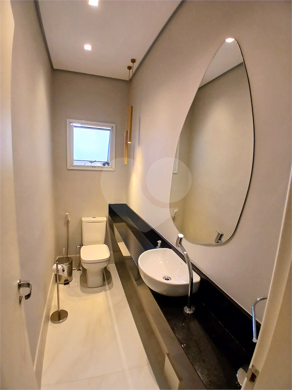 Casa em condomínio com apenas 5 unidades - privacidade e segurança