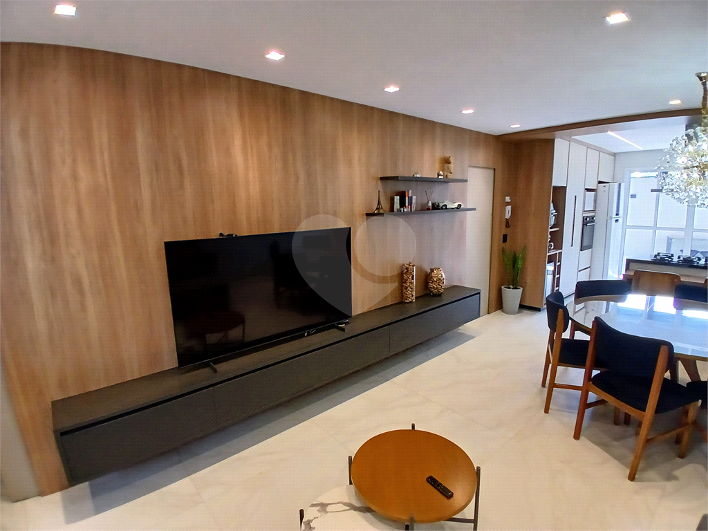 Casa em condomínio com apenas 5 unidades - privacidade e segurança