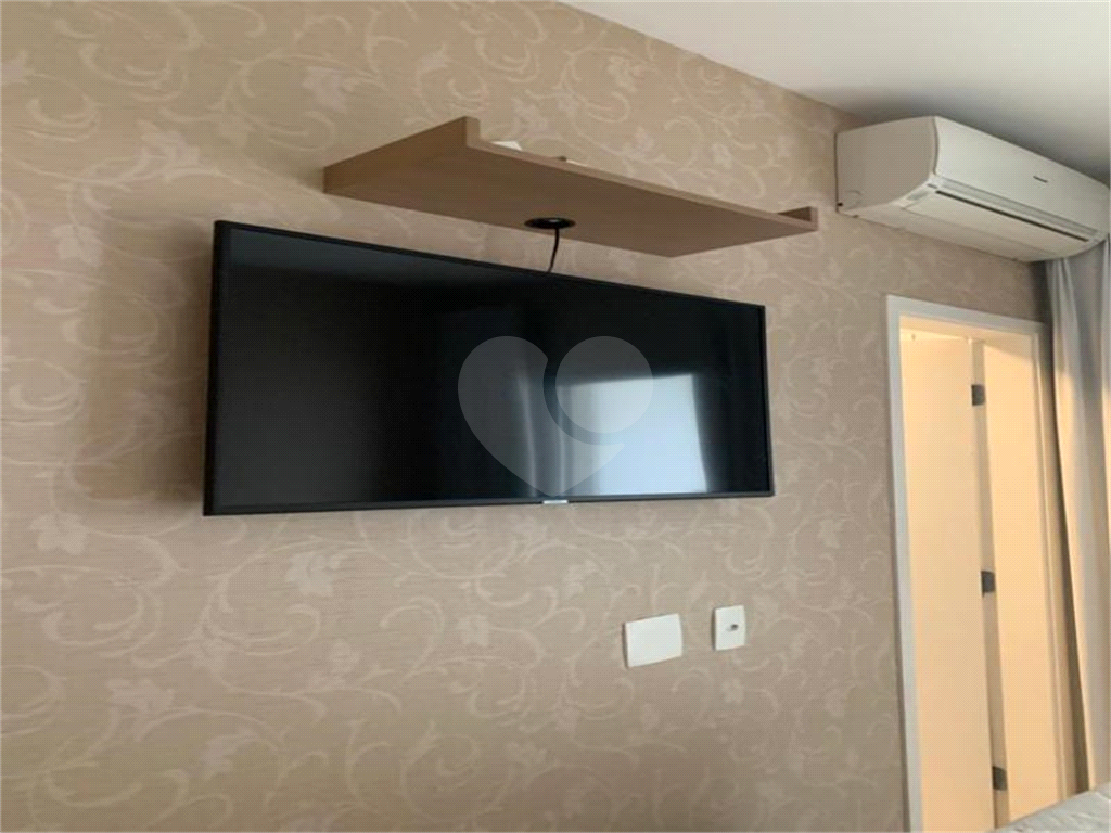 Cobertura a venda no Campo Belo, 160mts, 2 suites, 2 vagas