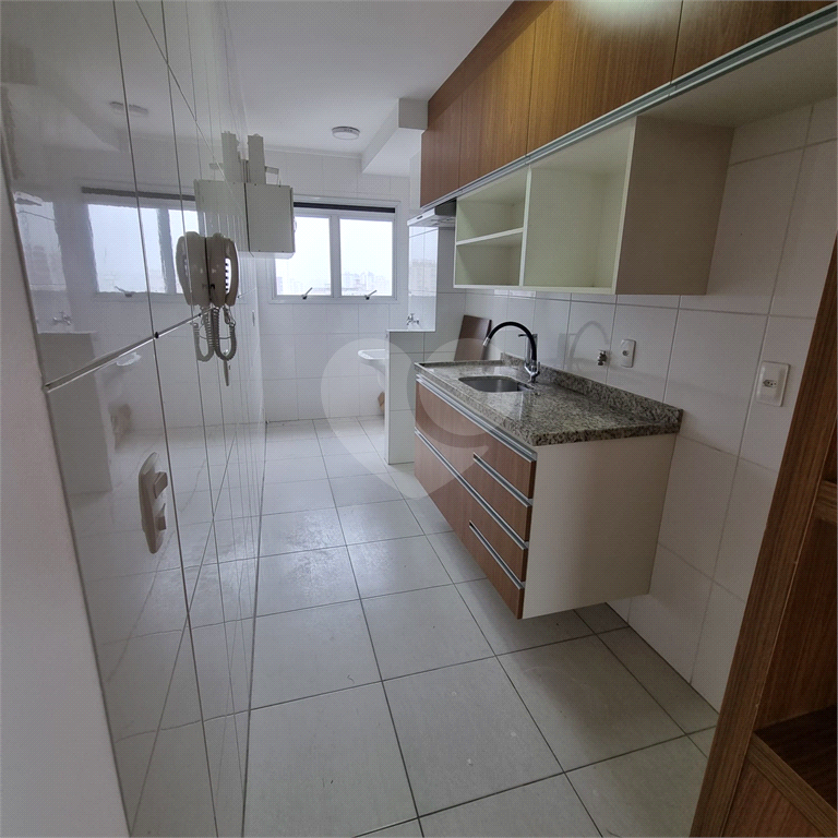 ótimo Apartamento bairro da aclimação bem localizado, pronto para entrar, e morar.
