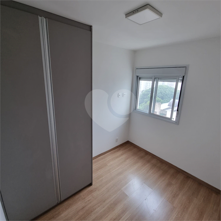 ótimo Apartamento bairro da aclimação bem localizado, pronto para entrar, e morar.