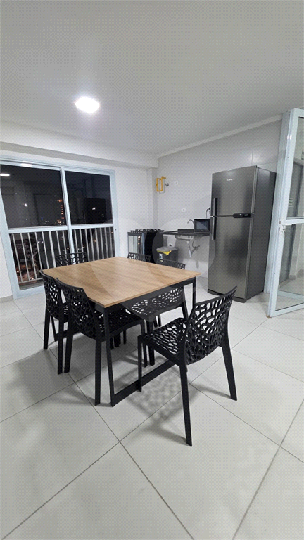 Apartamento 45 metros com 02 dormitórios 