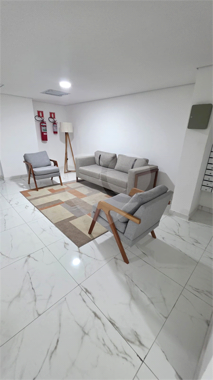 Apartamento 45 metros com 02 dormitórios 