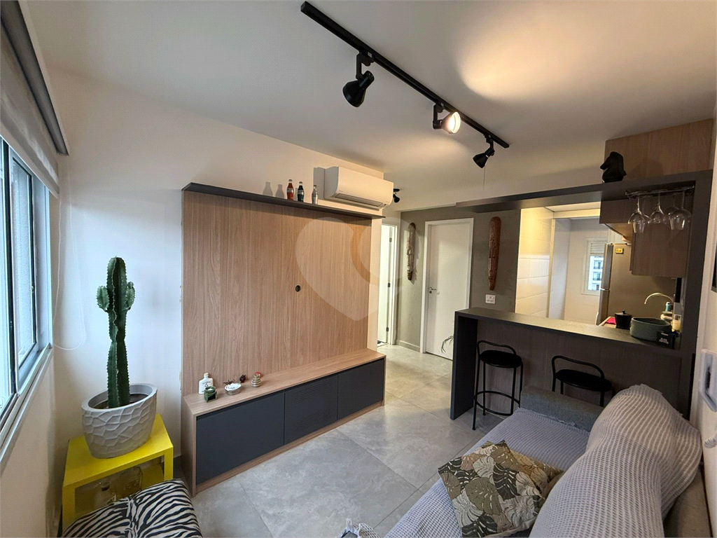 Apartamento 45 metros com 02 dormitórios 