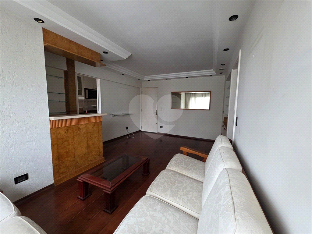 APARTAMENTO em SANTANA