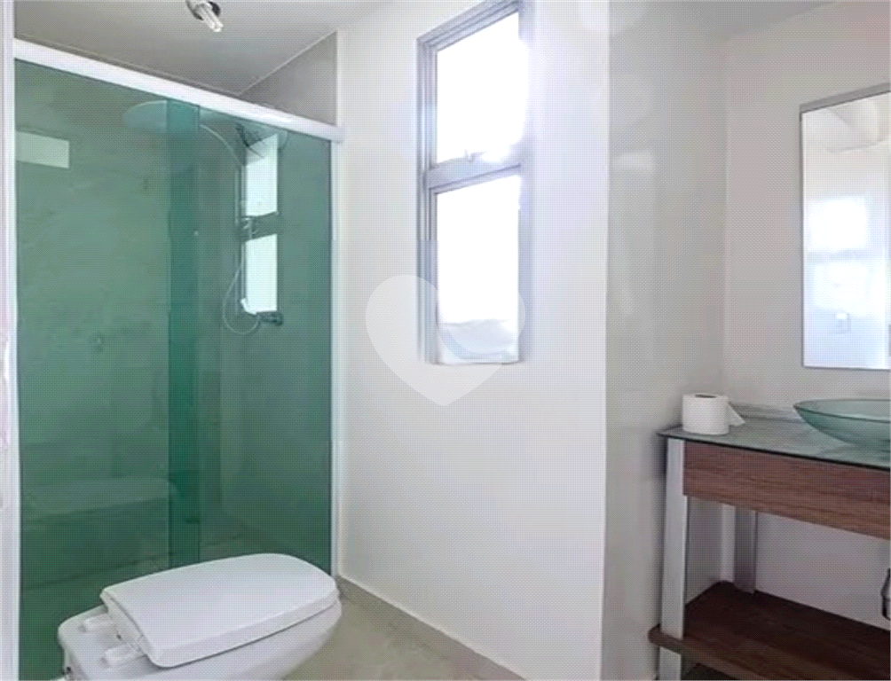 Apartamento à venda nos Jardins com 3 dormitórios e 85 m²