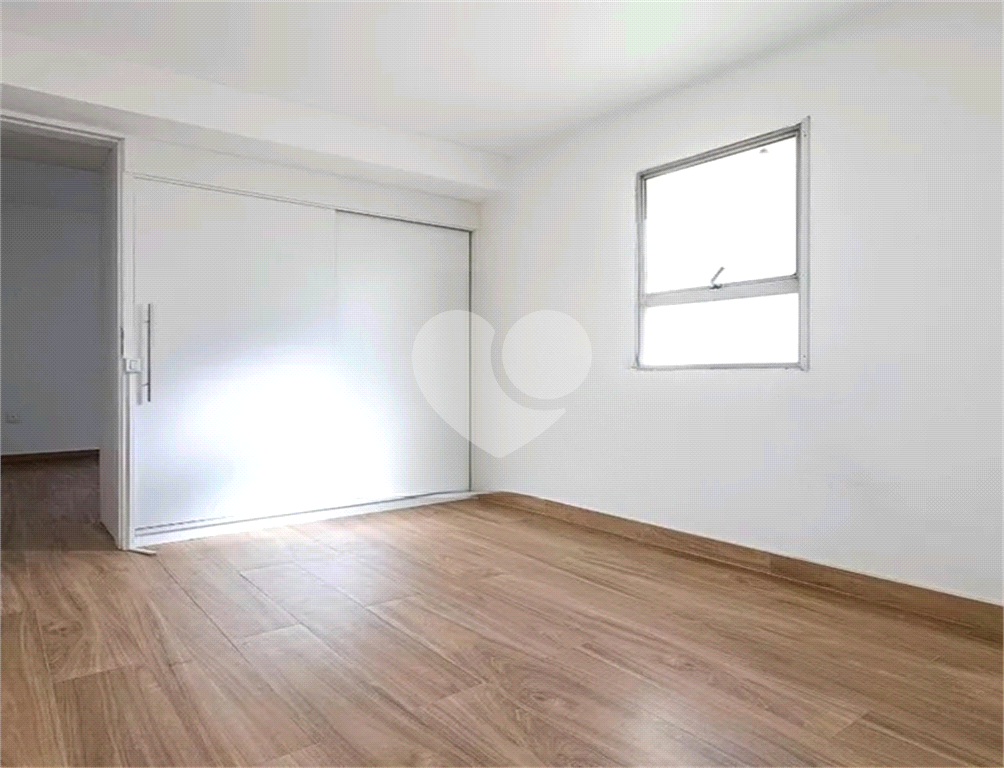 Apartamento à venda nos Jardins com 3 dormitórios e 85 m²