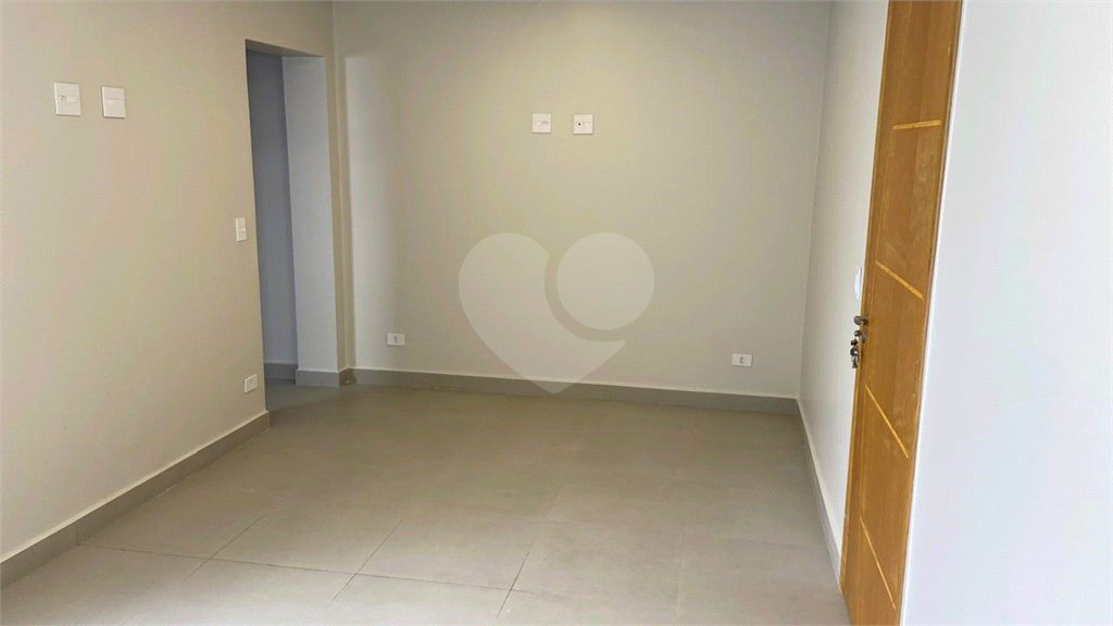 APARTAMENTO em SANTANA