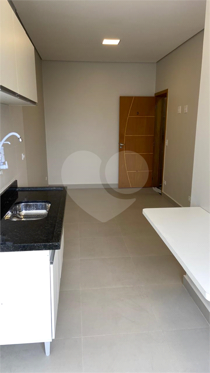 Apartamento na Av Agua Fria com 54m2