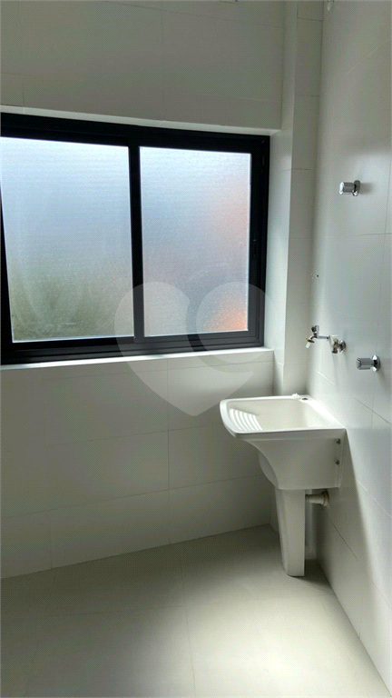 Apartamento na Av Agua Fria com 54m2