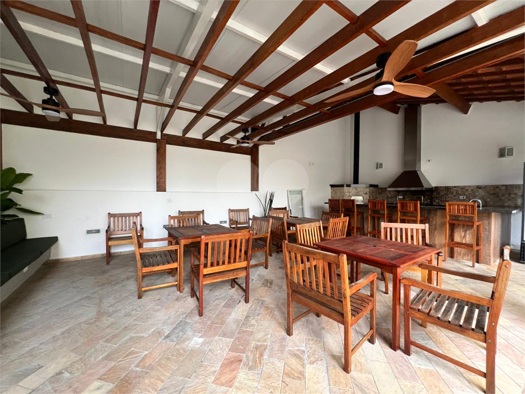 Apartamento à venda – Rua Salete | Pronto para morar