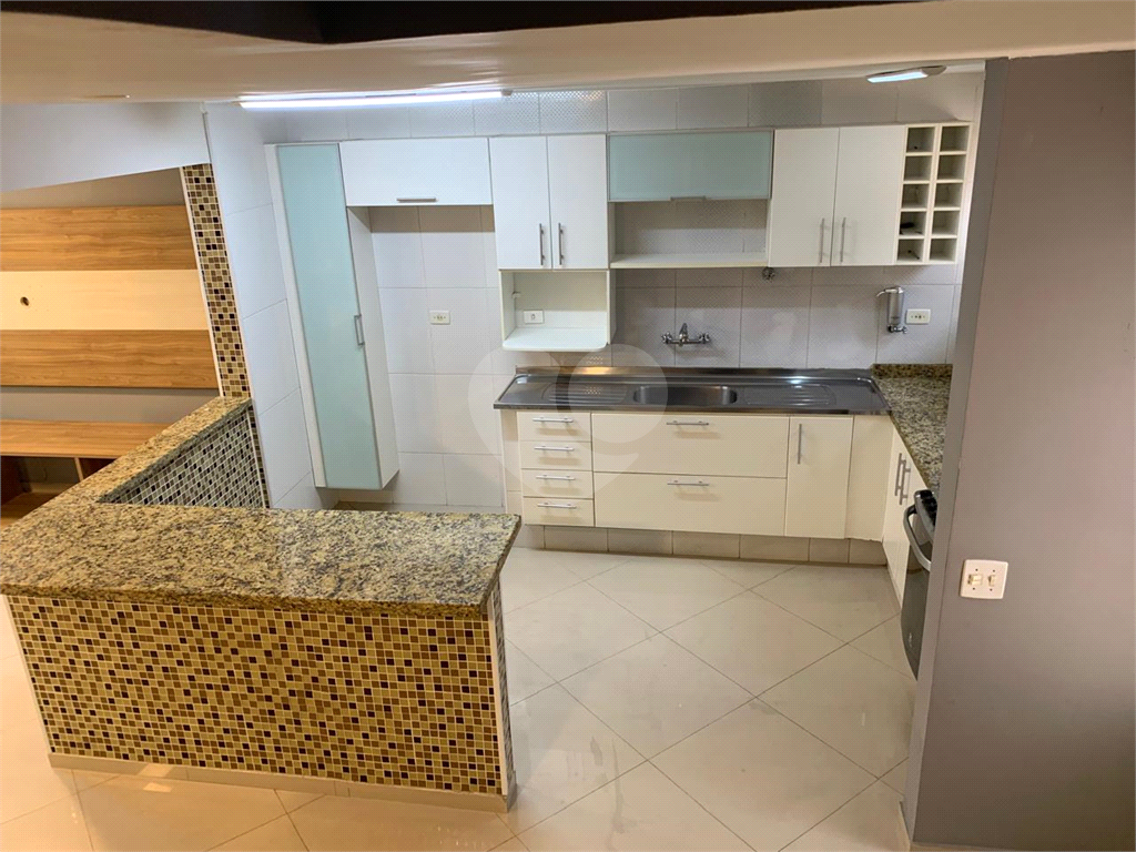 CONDOMÍNIO em SANTANA