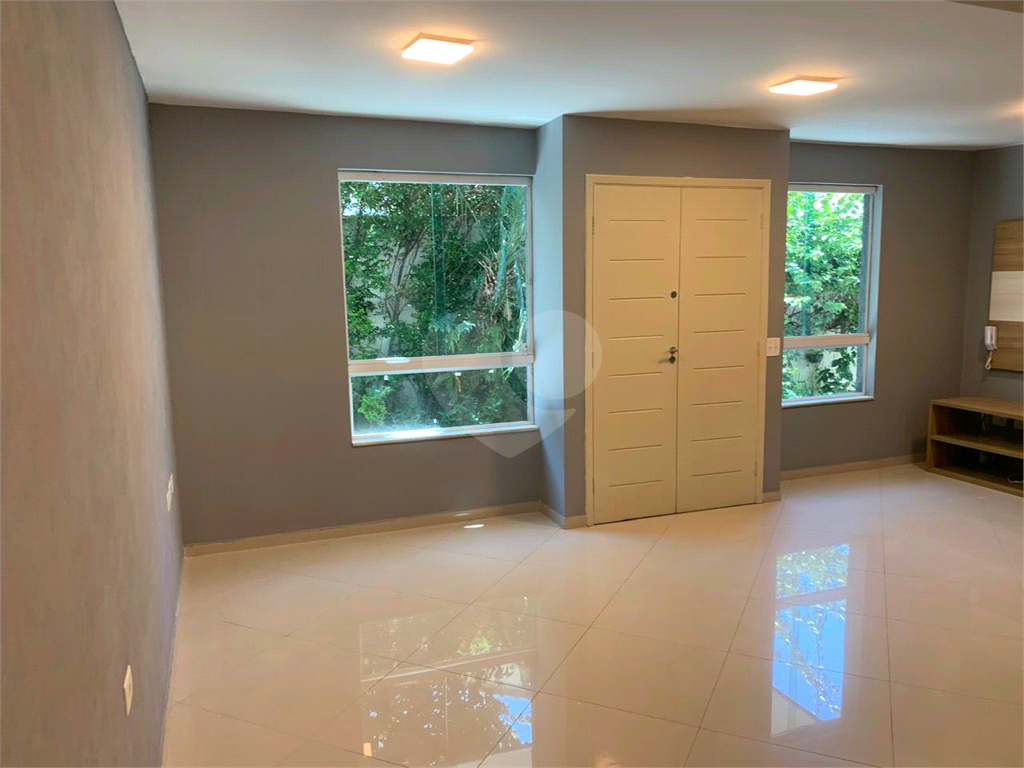 CONDOMÍNIO em SANTANA