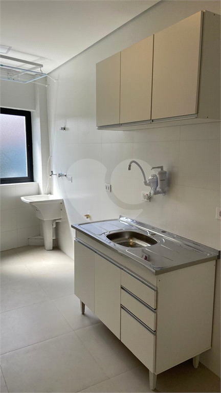 APARTAMENTO em SANTANA