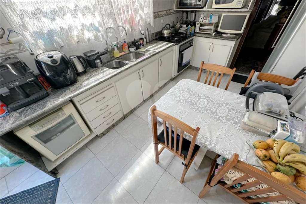 Casa à Venda | 112 m² | 3 dormitórios | 1 vaga no Bom Retiro!