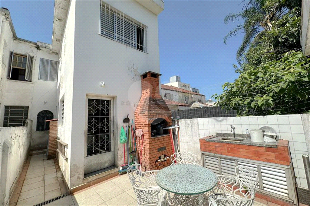 Casa à Venda | 112 m² | 3 dormitórios | 1 vaga no Bom Retiro!