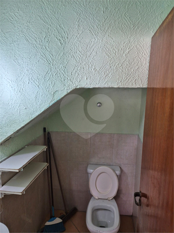 Sobrado com 2 dormitórios a venda na Vila Nivi.