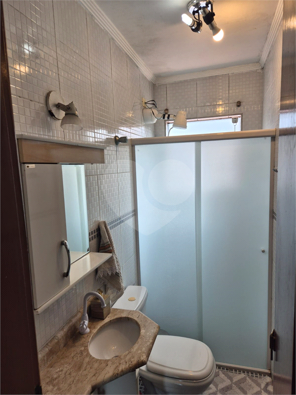 Sobrado com 2 dormitórios a venda na Vila Nivi.