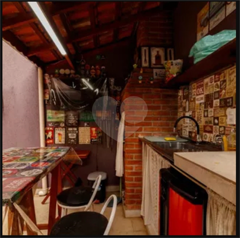 Lindo sobrado com 3 suítes ao lado da Av Conceição.