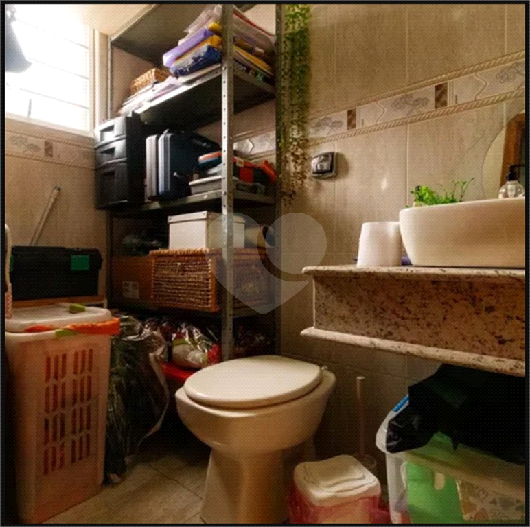 Lindo sobrado com 3 suítes ao lado da Av Conceição.