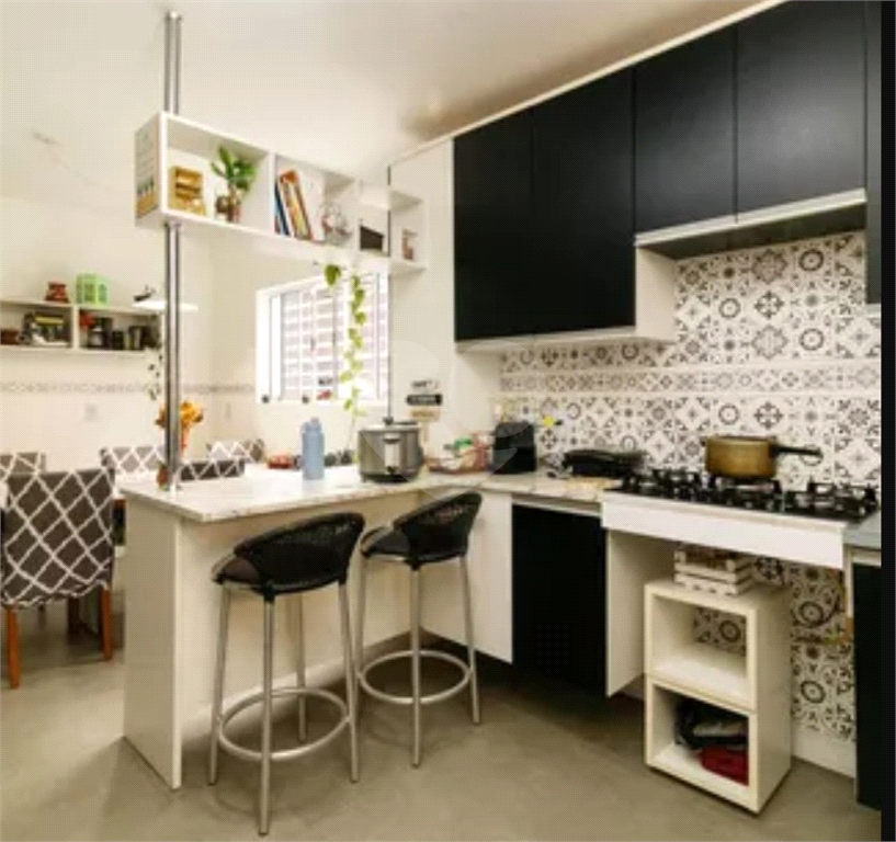 Lindo sobrado com 3 suítes ao lado da Av Conceição.