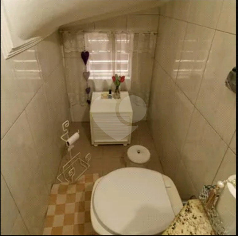 Lindo sobrado com 3 suítes ao lado da Av Conceição.