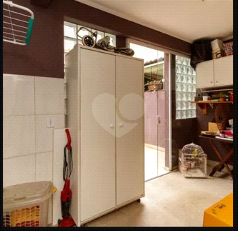 Lindo sobrado com 3 suítes ao lado da Av Conceição.