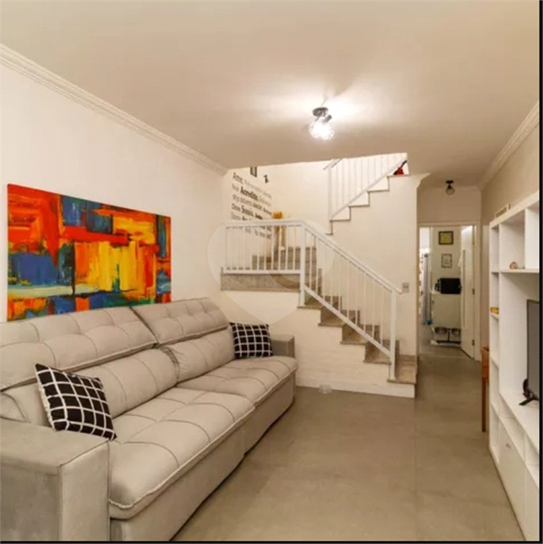 Lindo sobrado com 3 suítes ao lado da Av Conceição.