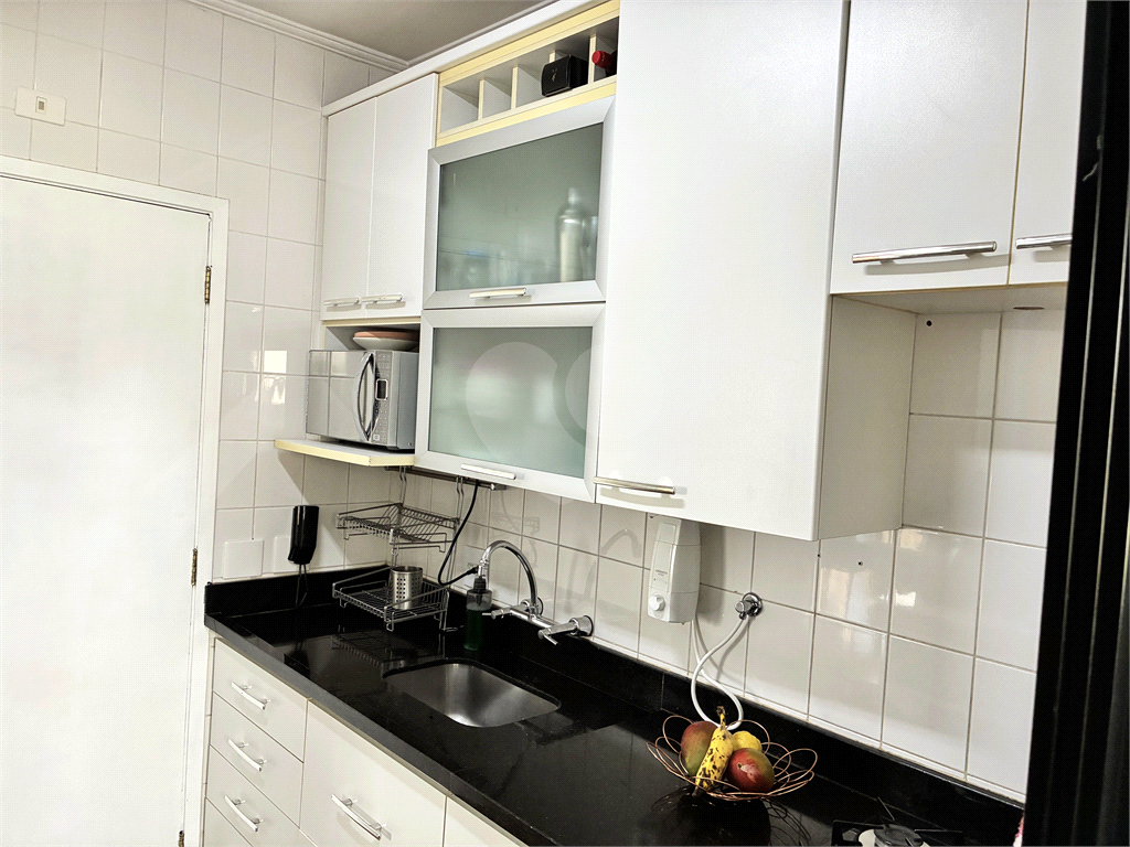 Apartamento 3 dormitórios reformado próximo ao Shopping Metro Tucuruvi 580.000