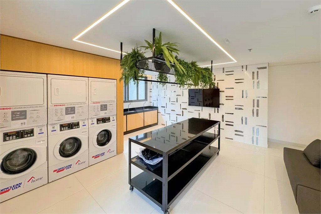 Studio Totalmente Equipado 21m² para Locação no Paraíso