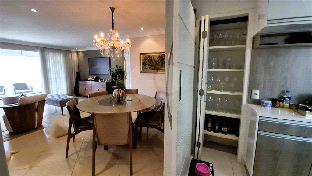 Apartamento, 3 quartos, 145 m² - Foto 13