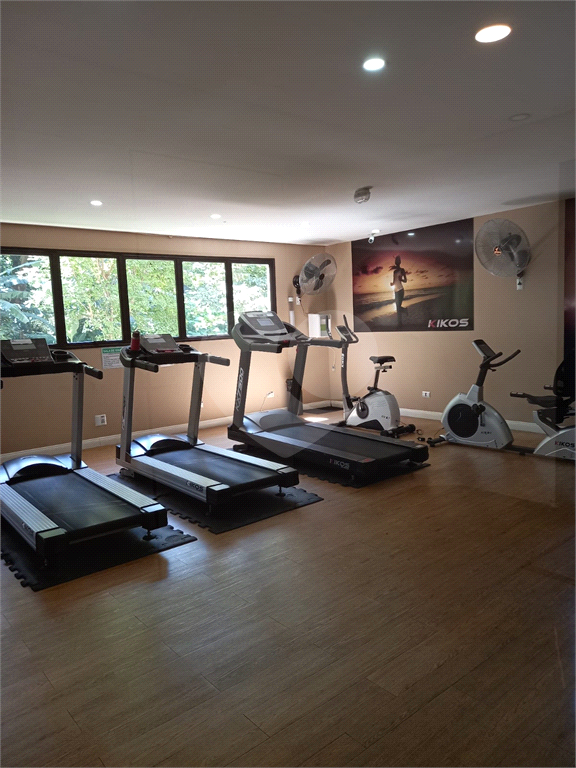 Apartamento à venda com 3 dormitórios, 2 vagas no Tucuruvi – conforto e lazer em rua tranquila e arborizada