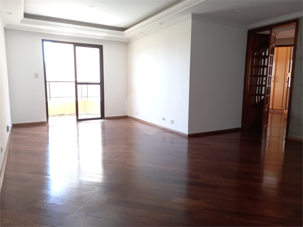 Apartamento à venda com 3 dormitórios, 2 vagas no Tucuruvi – conforto e lazer em rua tranquila e arborizada