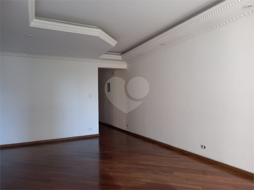 Apartamento à venda com 3 dormitórios, 2 vagas no Tucuruvi – conforto e lazer em rua tranquila e arborizada