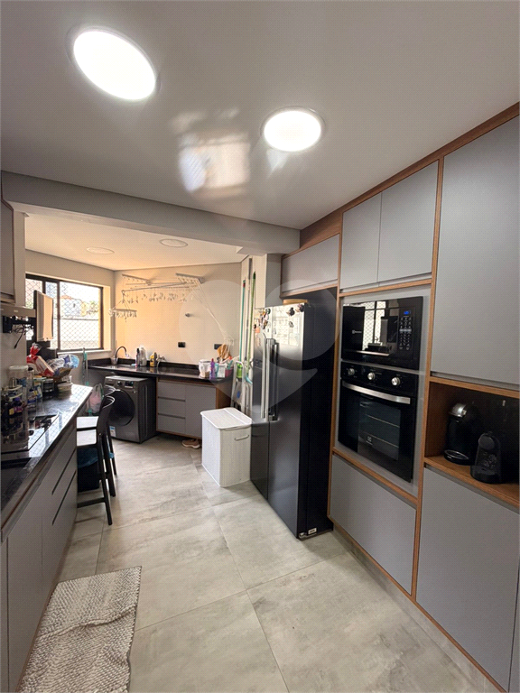 Apartamento 600 metros do metrô Jardim São Paulo - 3 dormitórios 1 suíte e 2 vagas - 98 metros 