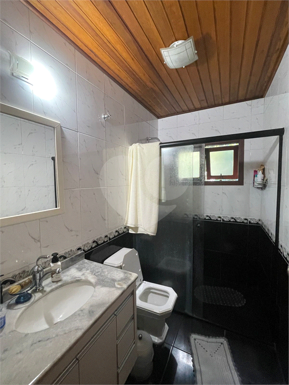 Casa à venda no Condomínio Refúgio da Serra. 3 dormitórios, 1 suíte, churrasqueira– Serra da Cantareira, Mairiporã