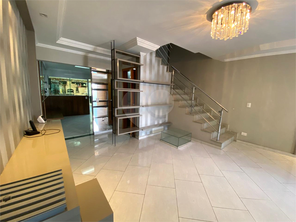 Casa a venda com 3 suítes e espaço gourmet churrasqueira e forno de pizza