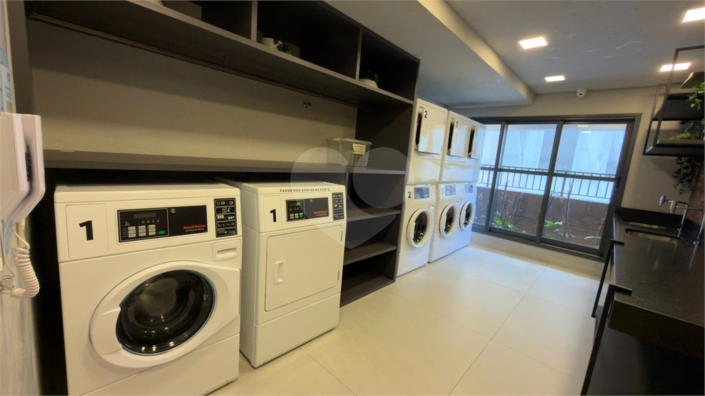 Studio novo e mobiliado com 25m² para locação em Perdizes, São Paulo