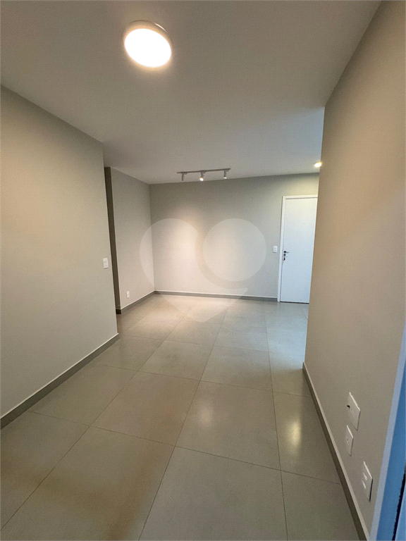 Apartamento semimobiliado para aluguel em Guarulhos, ao lado do Shopping Internacional.