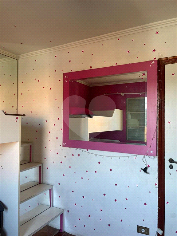 Apartamento com 2 quartos e vaga de garagem