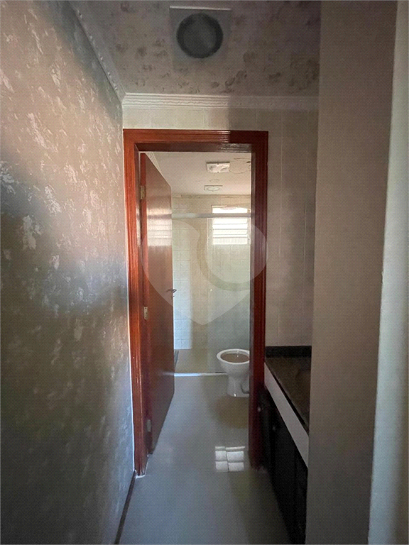 Apartamento com 2 quartos e vaga de garagem