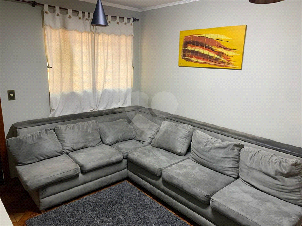 Apartamento com 2 quartos e vaga de garagem