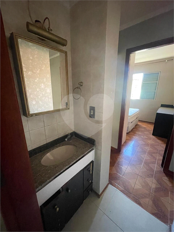 Apartamento com 2 quartos e vaga de garagem