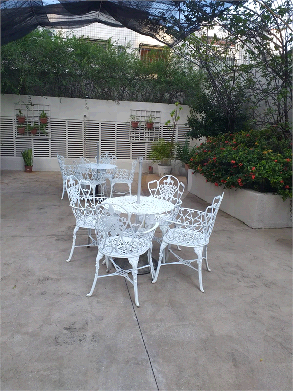 APARTAMENTO em VILA CLEMENTINO